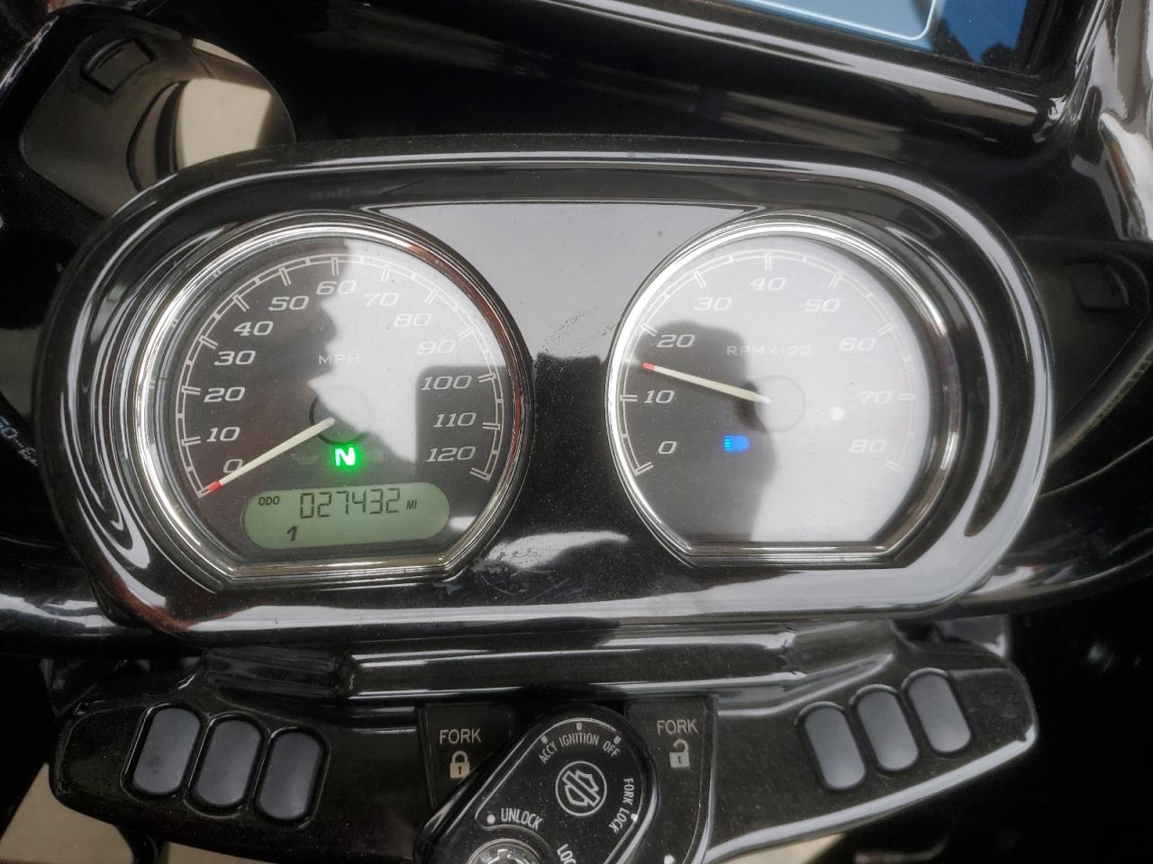 2019 Harley-Davidson Fltrxs VIN: 1HD1KTP18KB645144 Lot: 84891245