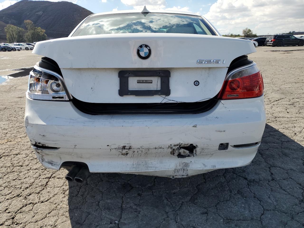 2007 BMW 525 I VIN: WBANE53517CW68973 Lot: 82521205