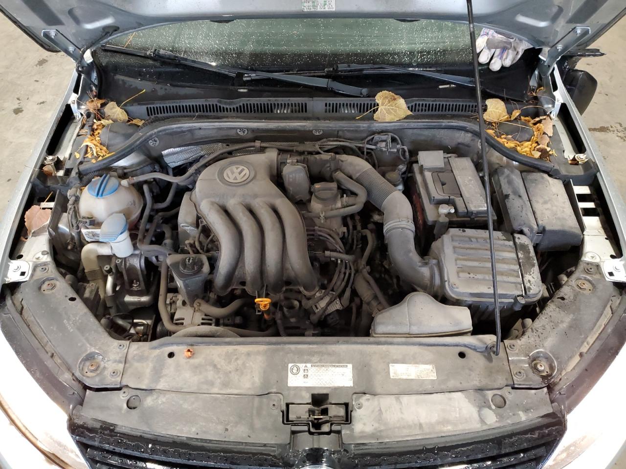 2013 Volkswagen Jetta Base VIN: 3VW2K7AJ7DM223963 Lot: 82298035