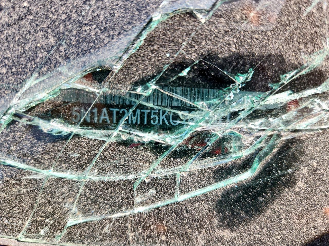 2019 Nissan Rogue S VIN: 5N1AT2MT5KC785141 Lot: 82228035