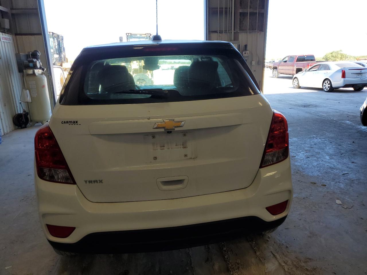 2017 Chevrolet Trax Ls VIN: KL7CJKSB9HB260964 Lot: 87381455