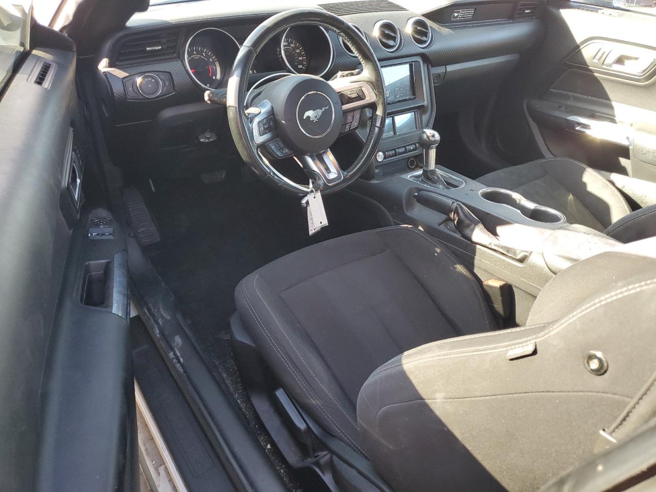 2020 Ford Mustang VIN: 1FA6P8TH1L5158799 Lot: 84801275