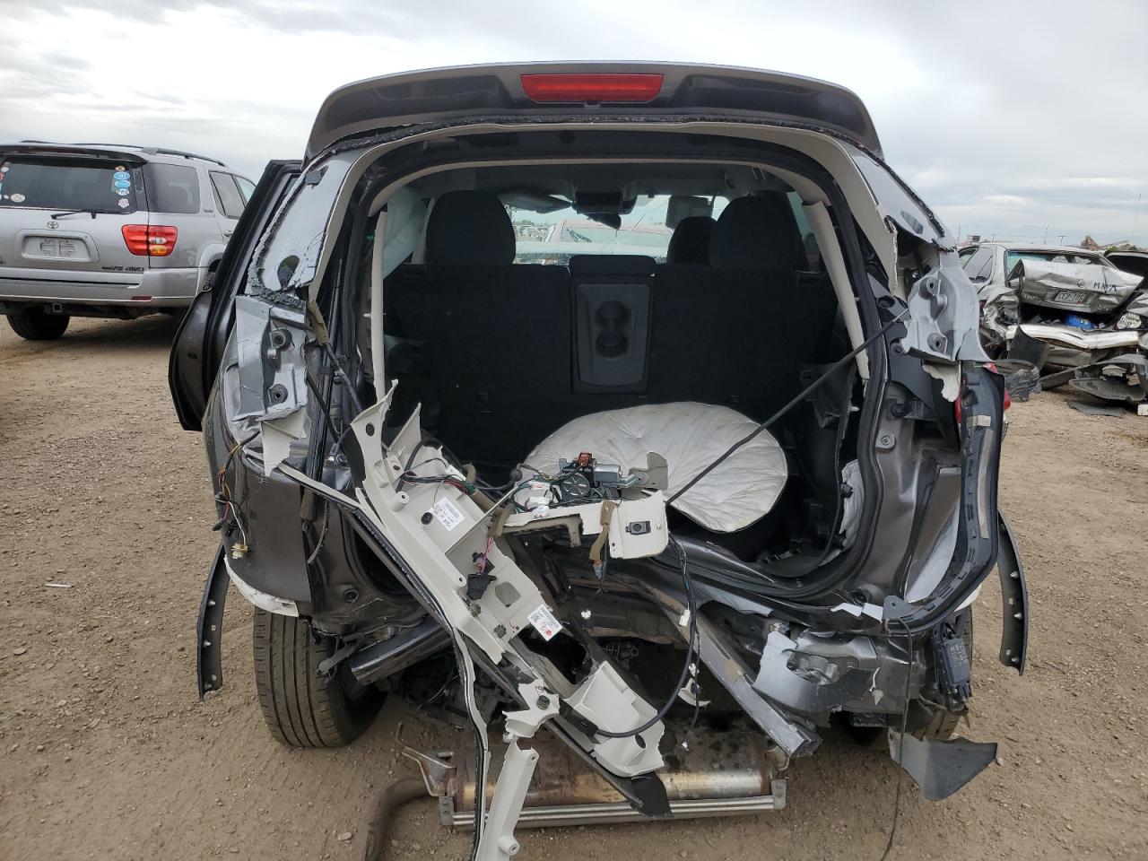 2019 Nissan Rogue S VIN: KNMAT2MV3KP522211 Lot: 82433365