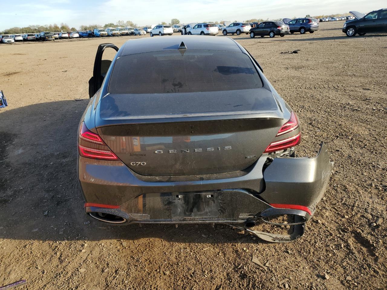 2022 Genesis G70 Base VIN: KMTG54TE4NU098126 Lot: 89445355