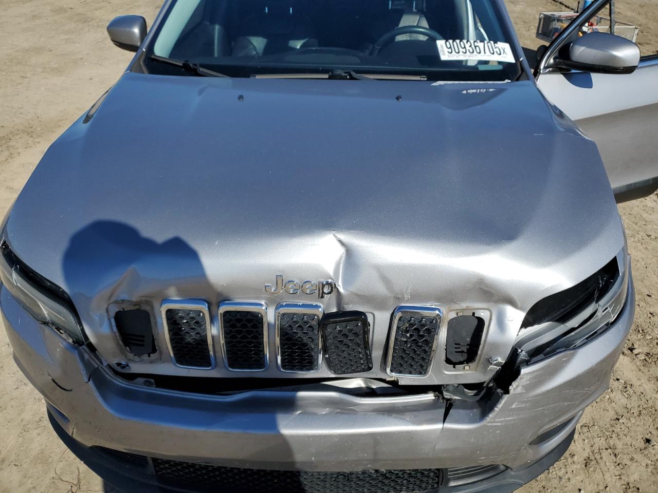 2019 Jeep Cherokee Latitude Plus VIN: 1C4PJLLB0KD301079 Lot: 90936705