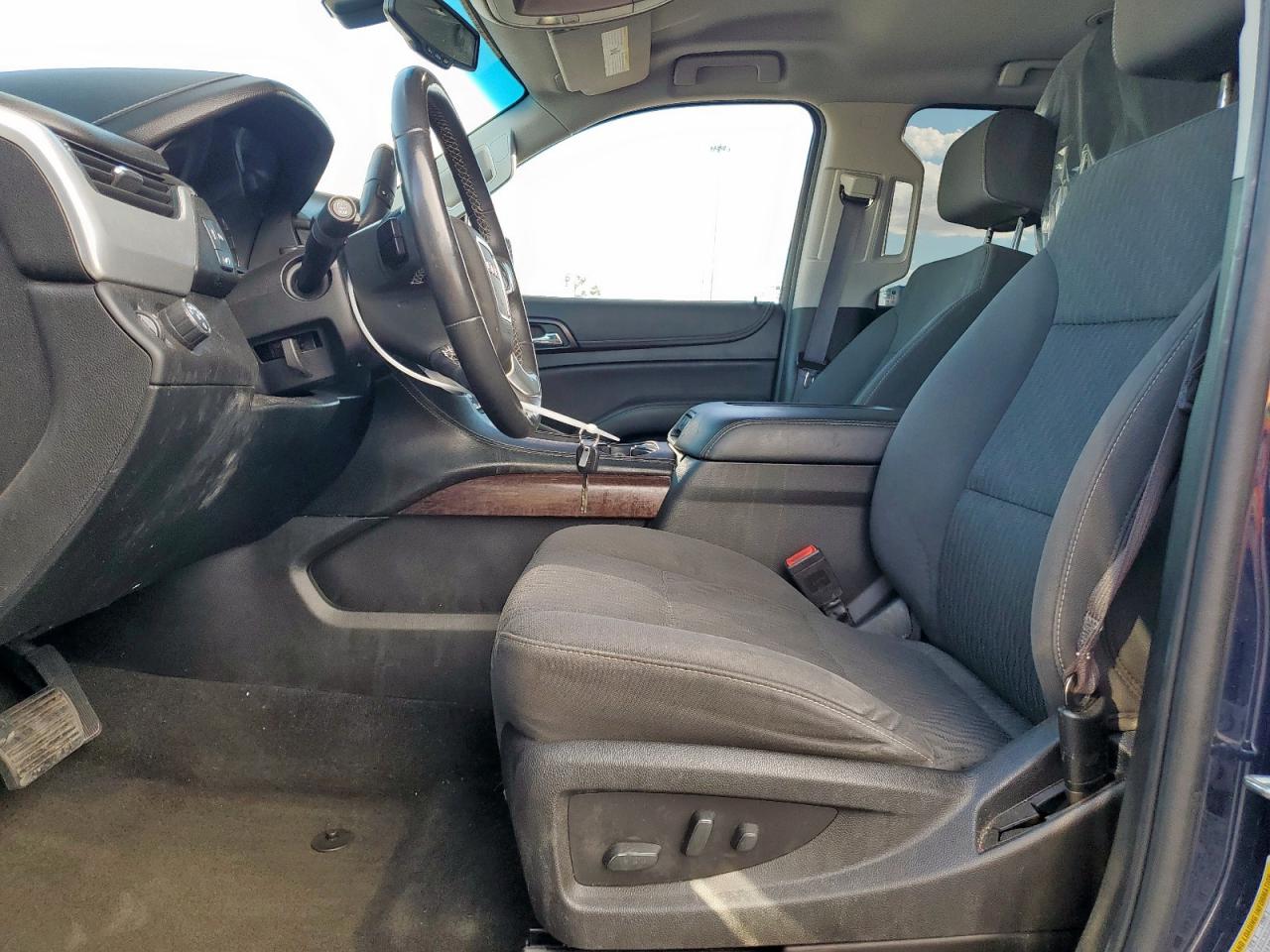 2017 GMC Yukon Sle VIN: 1GKS1AKC9HR362990 Lot: 85163565