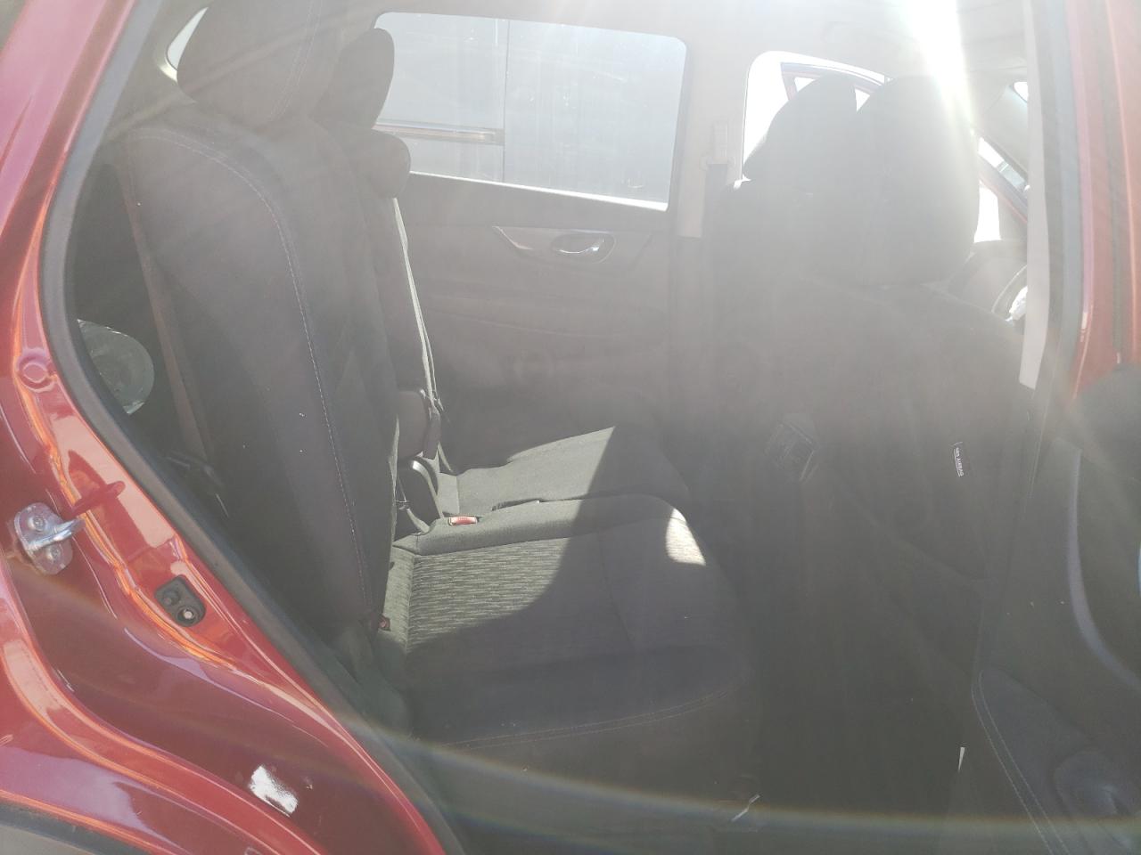 2017 Nissan Rogue Sv VIN: 5N1AT2MV0HC826995 Lot: 82007685