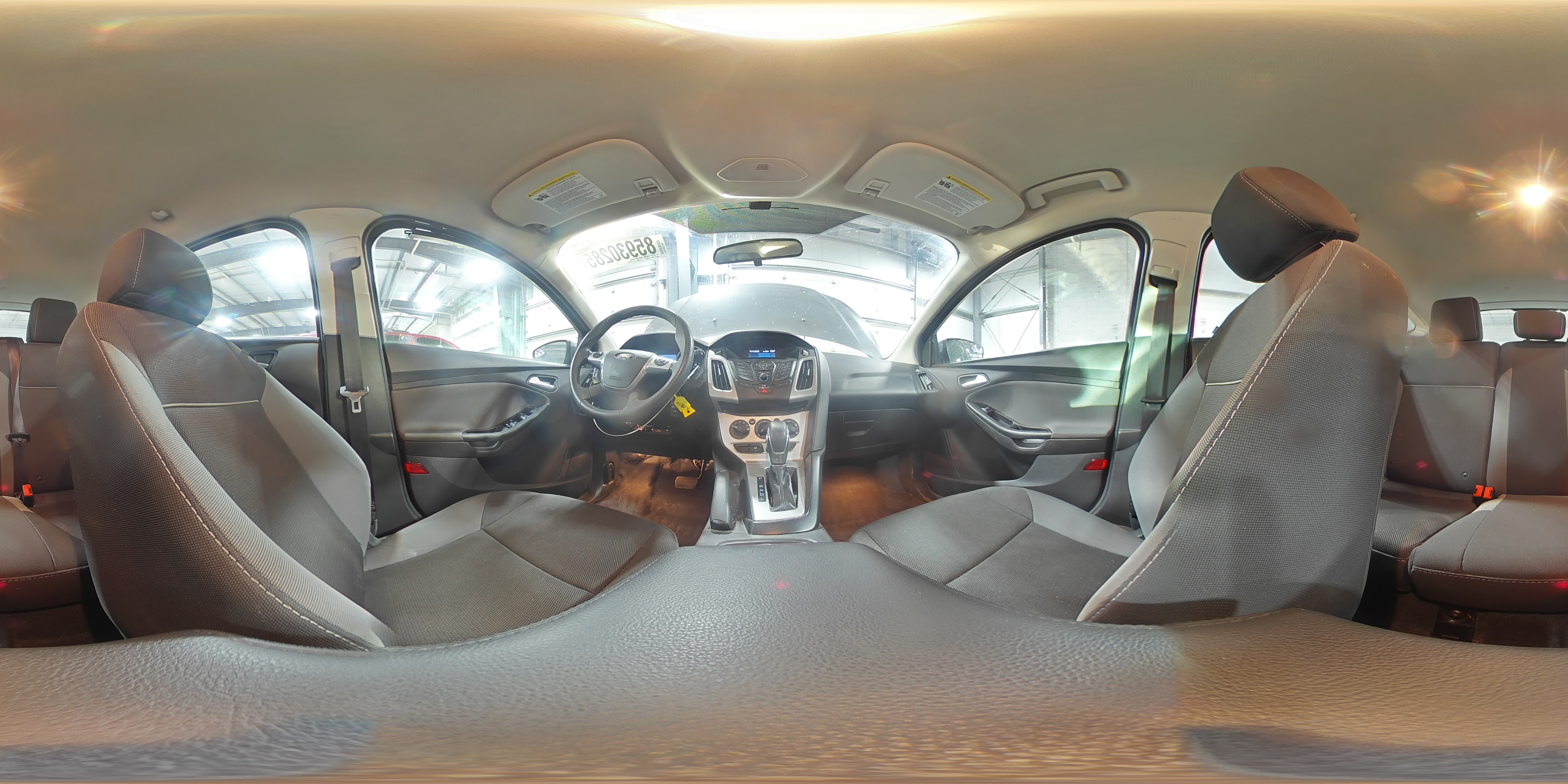 2014 Ford Focus Se VIN: 1FADP3K29EL175940 Lot: 85930285