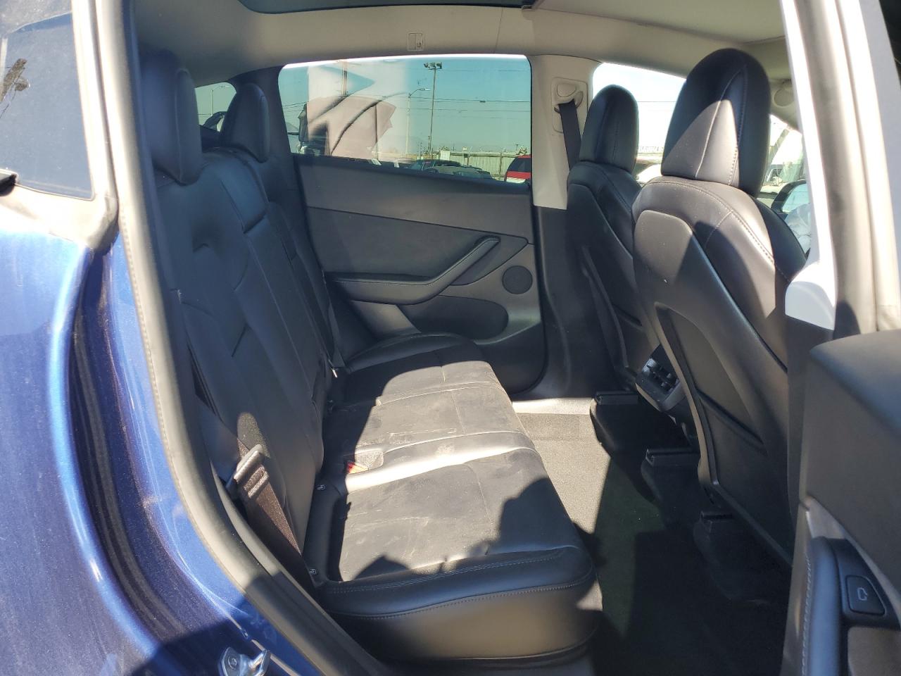 2022 Tesla Model Y VIN: 7SAYGDEF1NF391609 Lot: 89439905