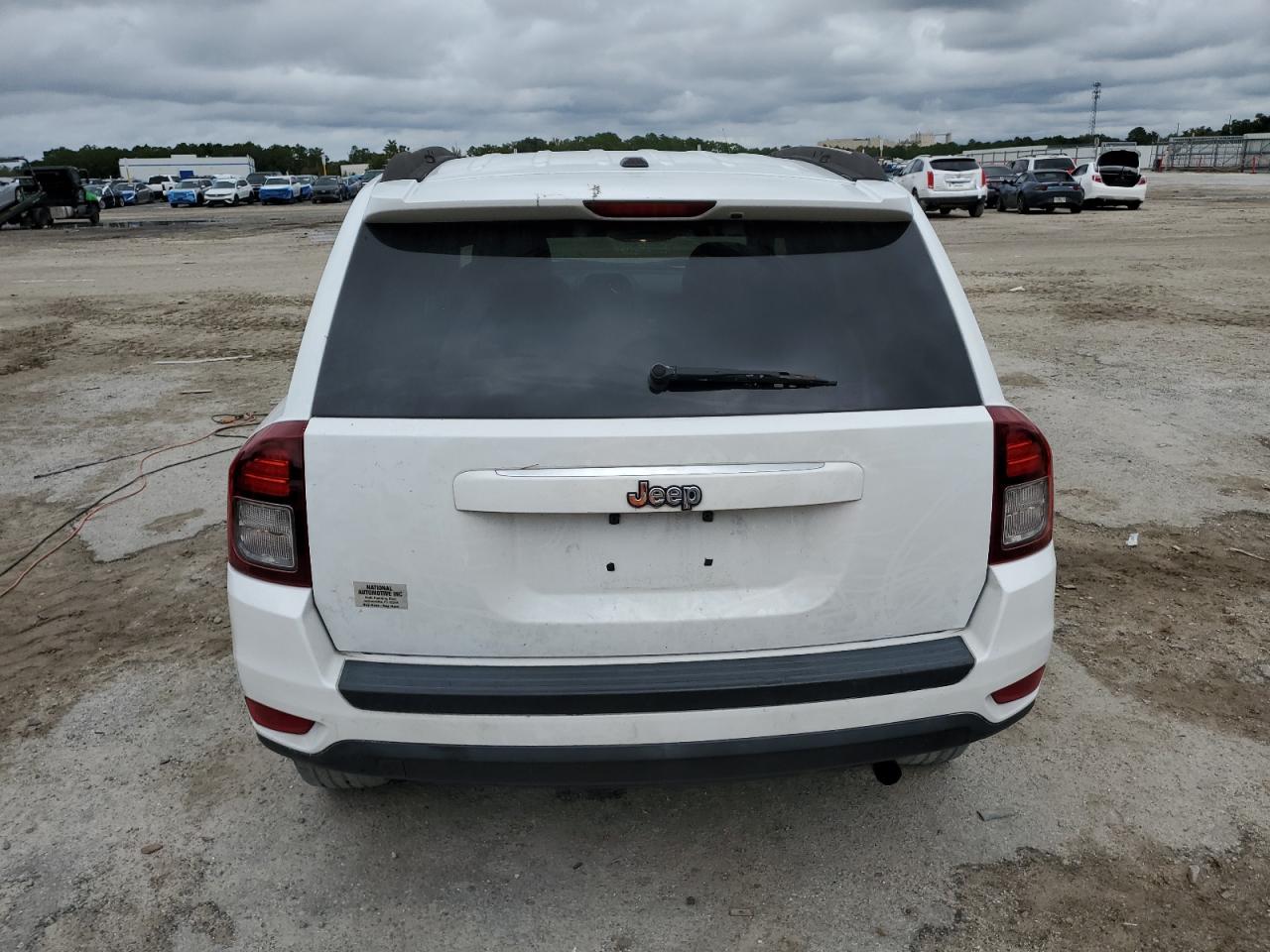 2015 Jeep Compass Sport VIN: 1C4NJCBB3FD343874 Lot: 82767765