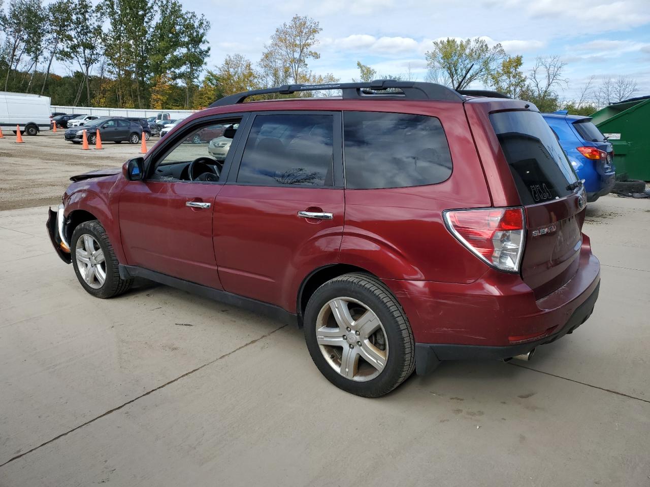 2009 Subaru Forester 2 red null gas JF2SH64669H750800 photo #3