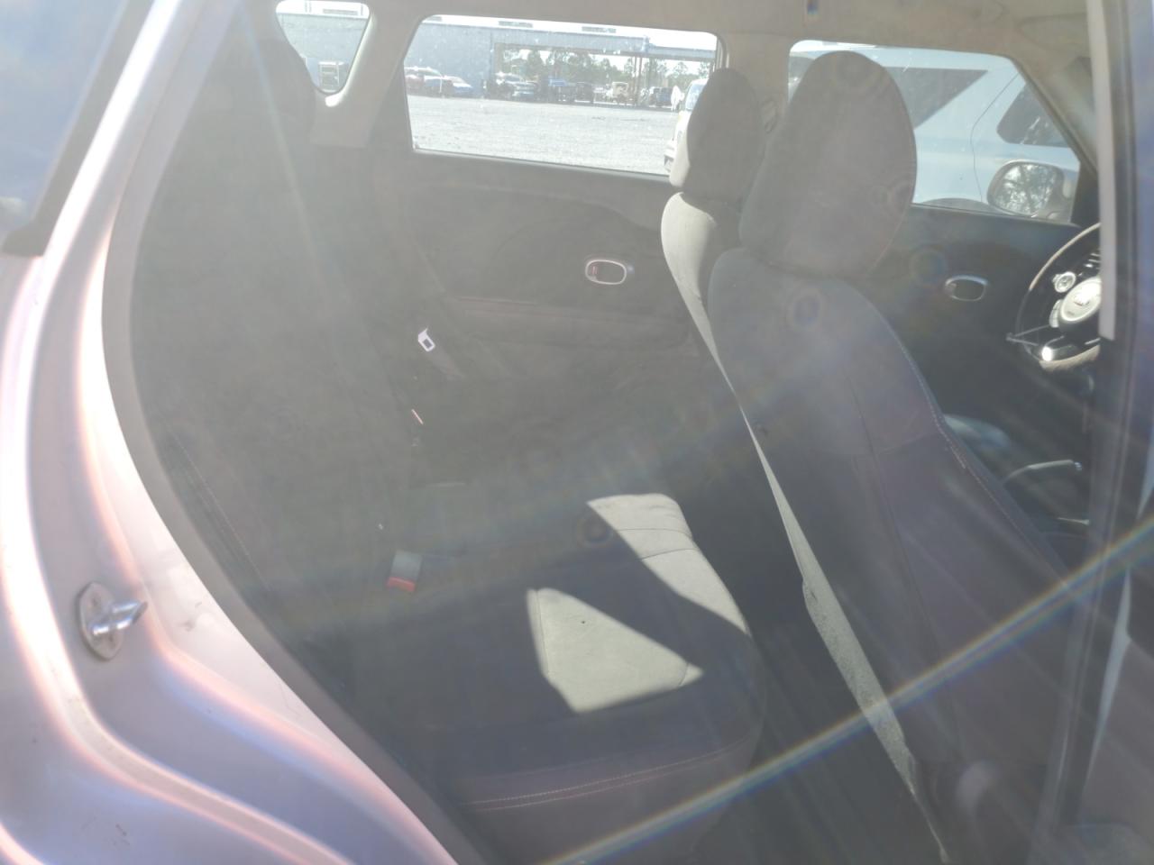2015 Kia Soul VIN: KNDJN2A26F7748155 Lot: 81931175