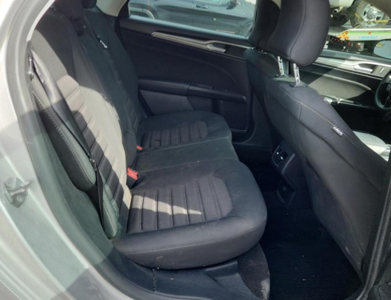 2018 Ford Fusion Se VIN: 3FA6P0HD5JR229584 Lot: 82308425