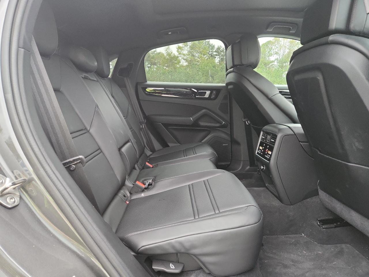 2023 Porsche Cayenne Coupe VIN: WP1BA2AY6PDA24536 Lot: 90306495