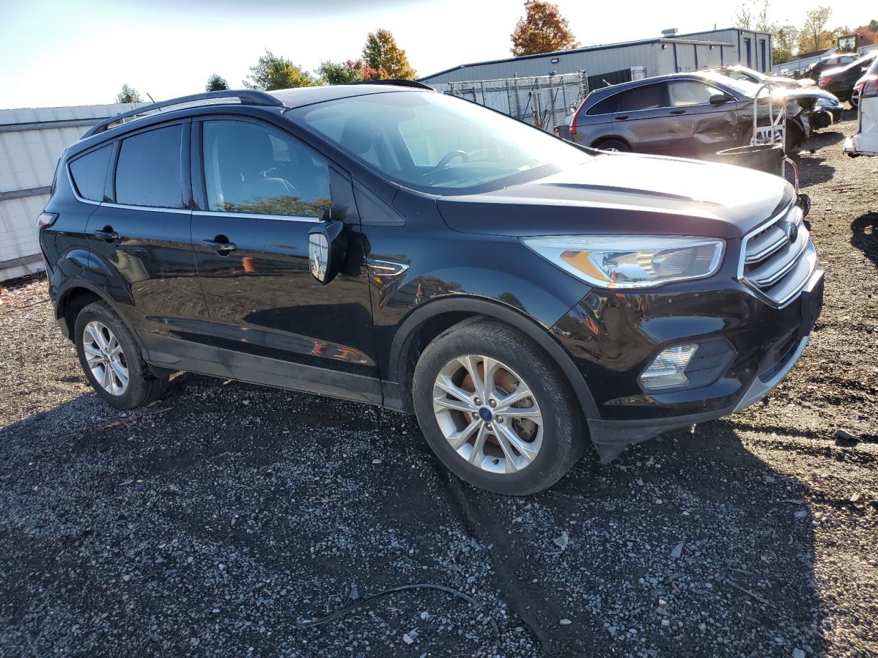 2018 Ford Escape Se VIN: 1FMCU9GD4JUB37138 Lot: 87100275
