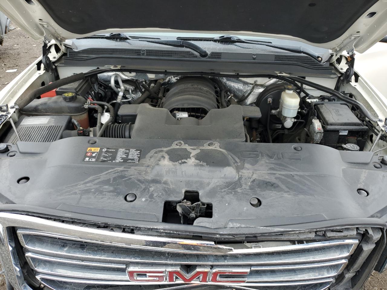 2015 GMC Yukon Slt VIN: 1GKS1BKC0FR558805 Lot: 81975875