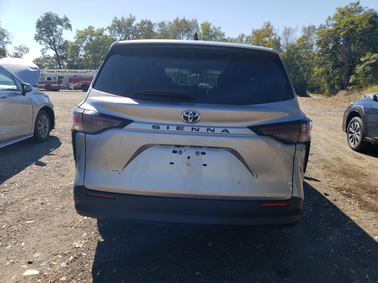 2023 Toyota Sienna Le VIN: 5TDKSKFC6PS095199 Lot: 85694525