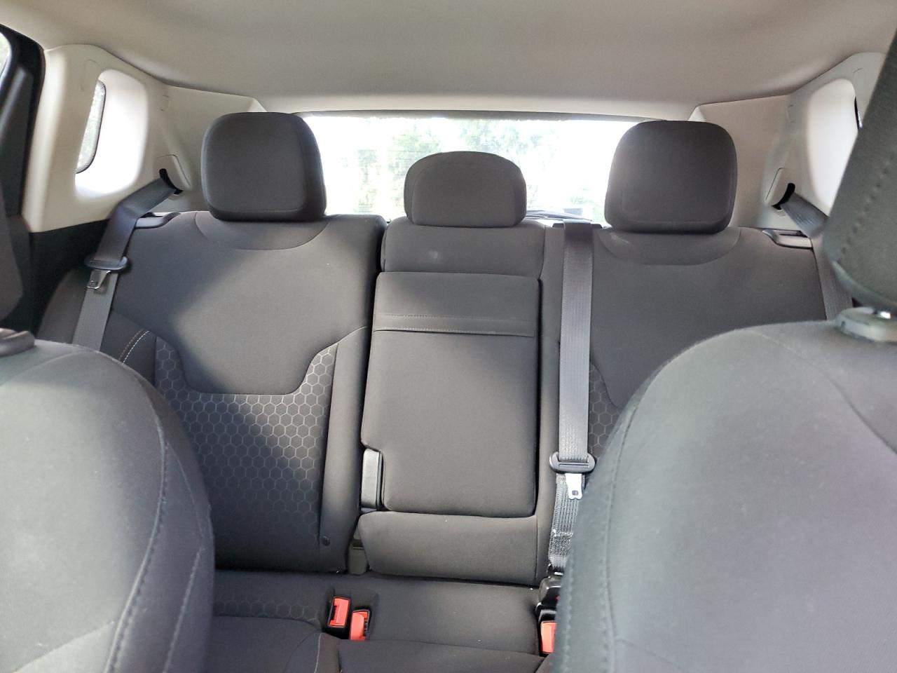 2018 Jeep Compass Sport VIN: 3C4NJDAB9JT127019 Lot: 86501045