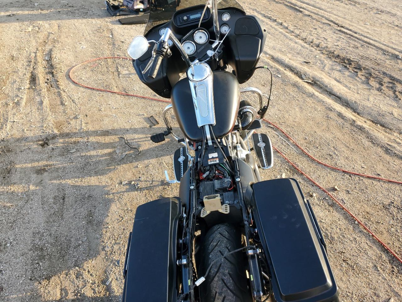 2012 Harley-Davidson Fltrx Road Glide Custom VIN: 1HD1KHM11CB695192 Lot: 82248525
