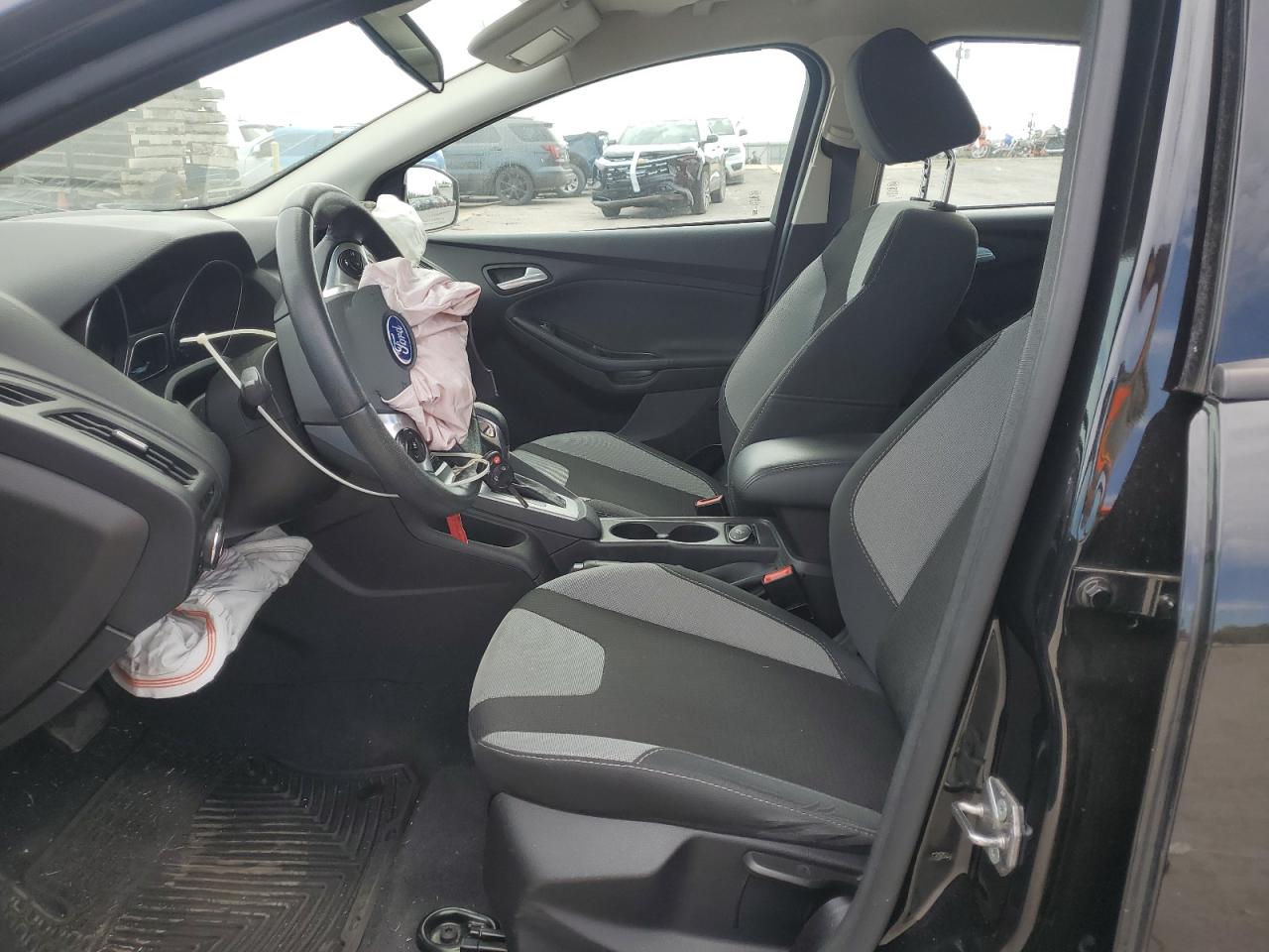 2014 Ford Focus Se VIN: 1FADP3K21EL419872 Lot: 85935585