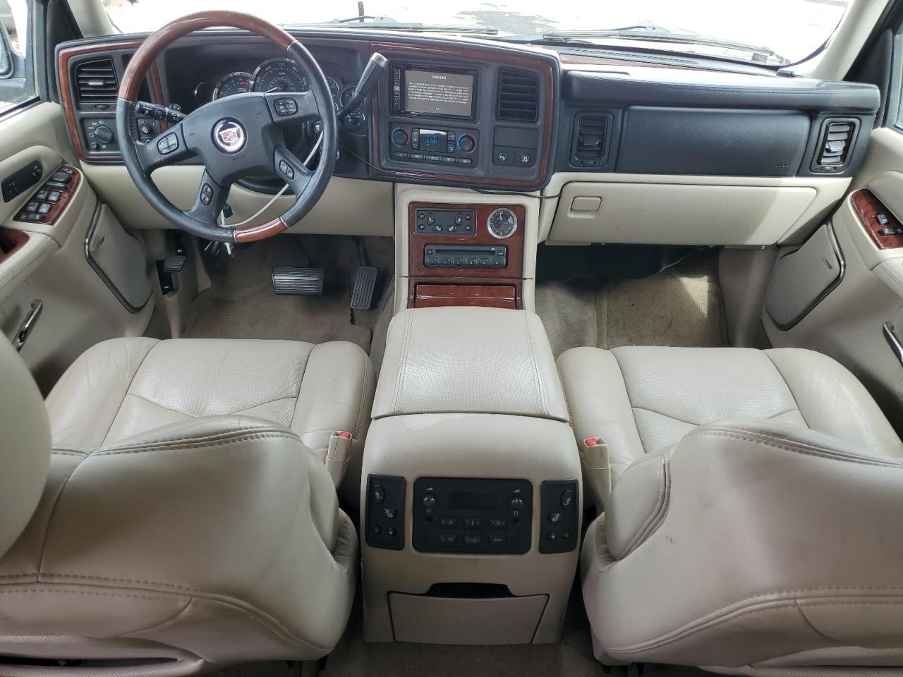 2005 Cadillac Escalade Esv VIN: 3GYFK66N05G113373 Lot: 84702485