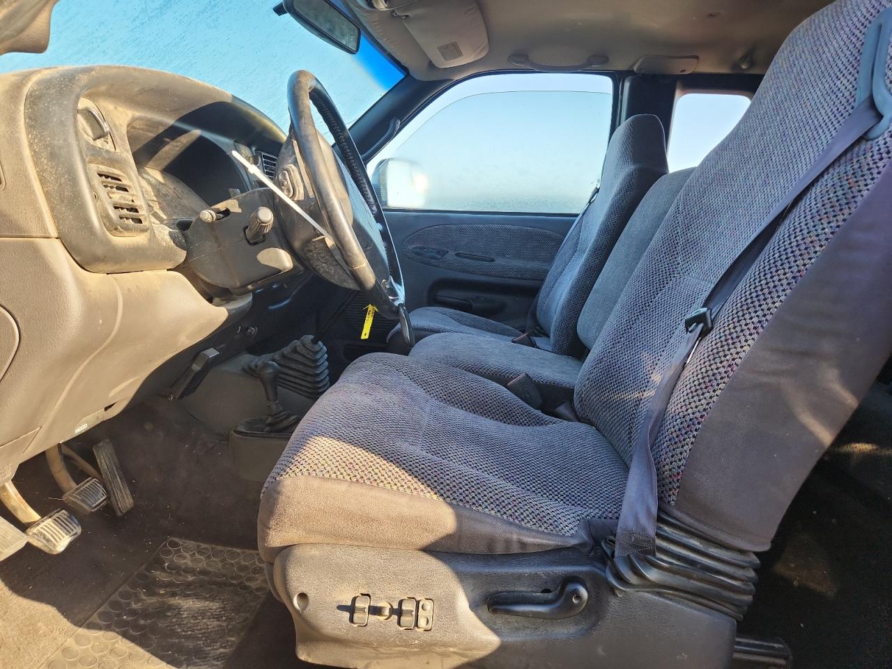 2001 Dodge Ram 2500 VIN: 3B7KF23711G193929 Lot: 82332645