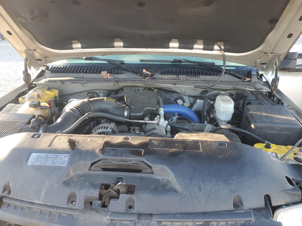 2004 GMC Sierra K2500 Heavy Duty VIN: 1GTHK23104F126388 Lot: 87218725