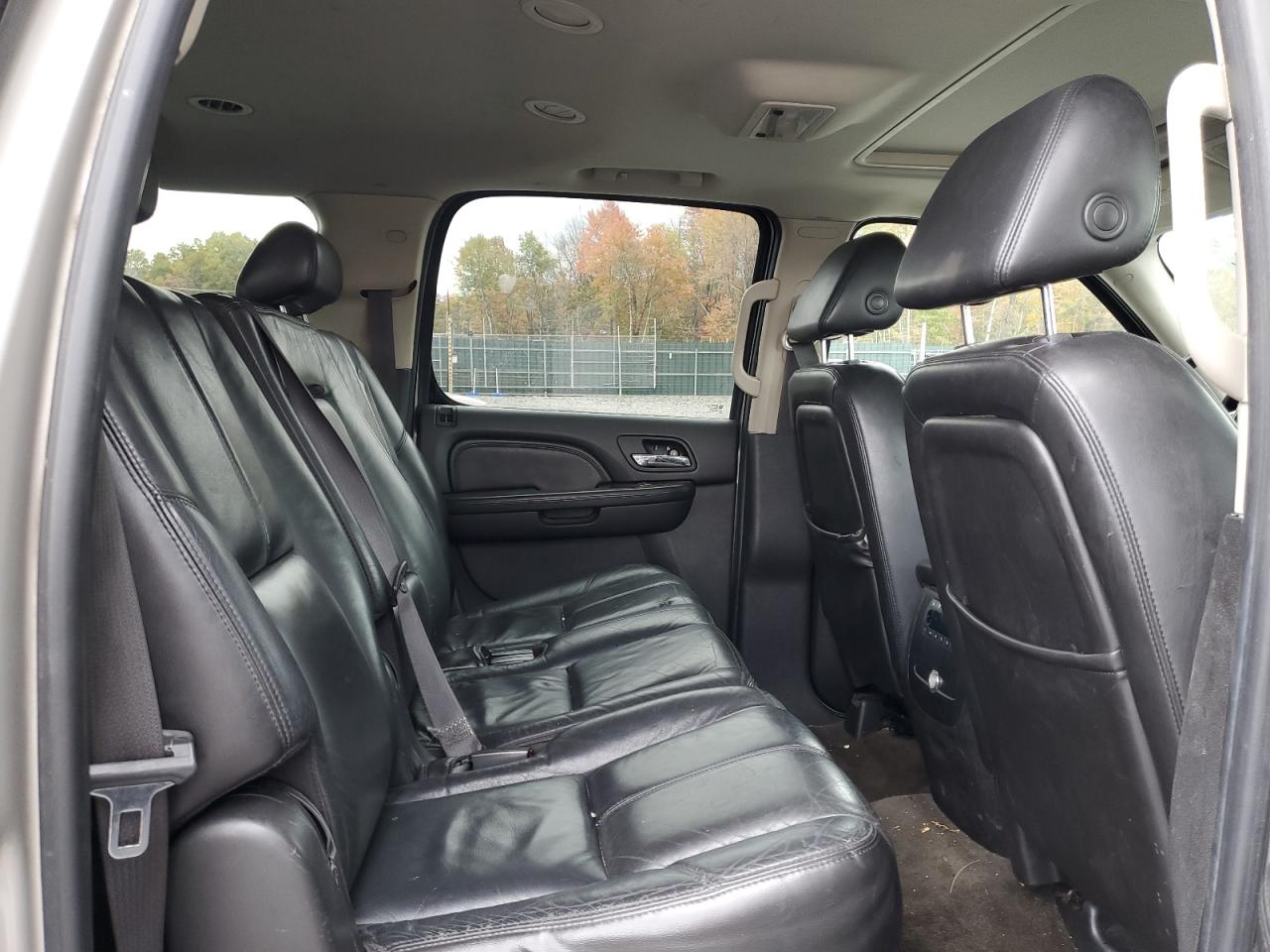 2007 GMC Yukon Xl Denali VIN: 1GKFK66887J239485 Lot: 82671725