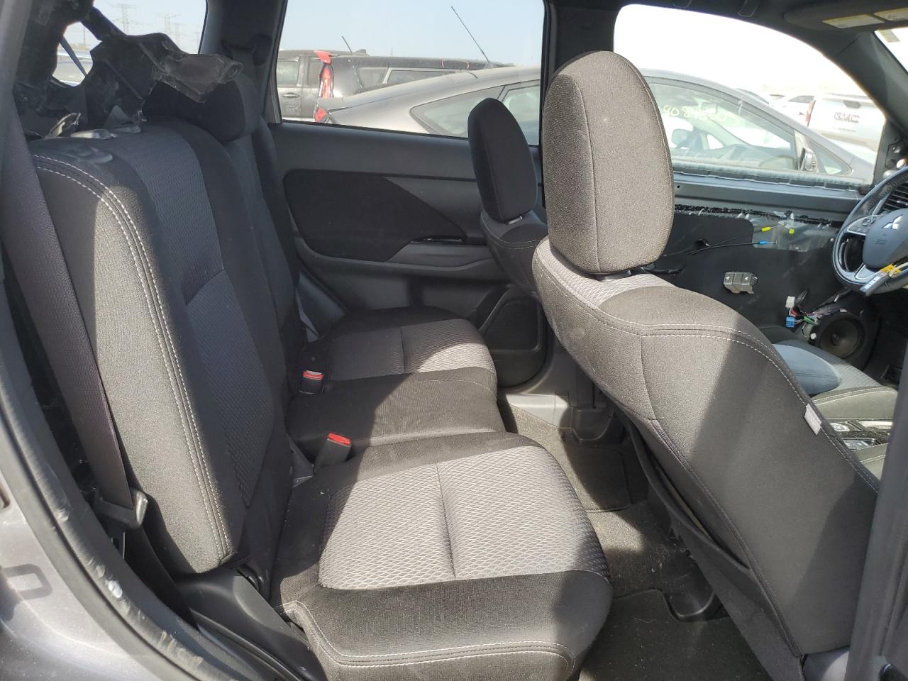 2018 Mitsubishi Outlander Se VIN: JA4AZ3A3XJZ023782 Lot: 84819265