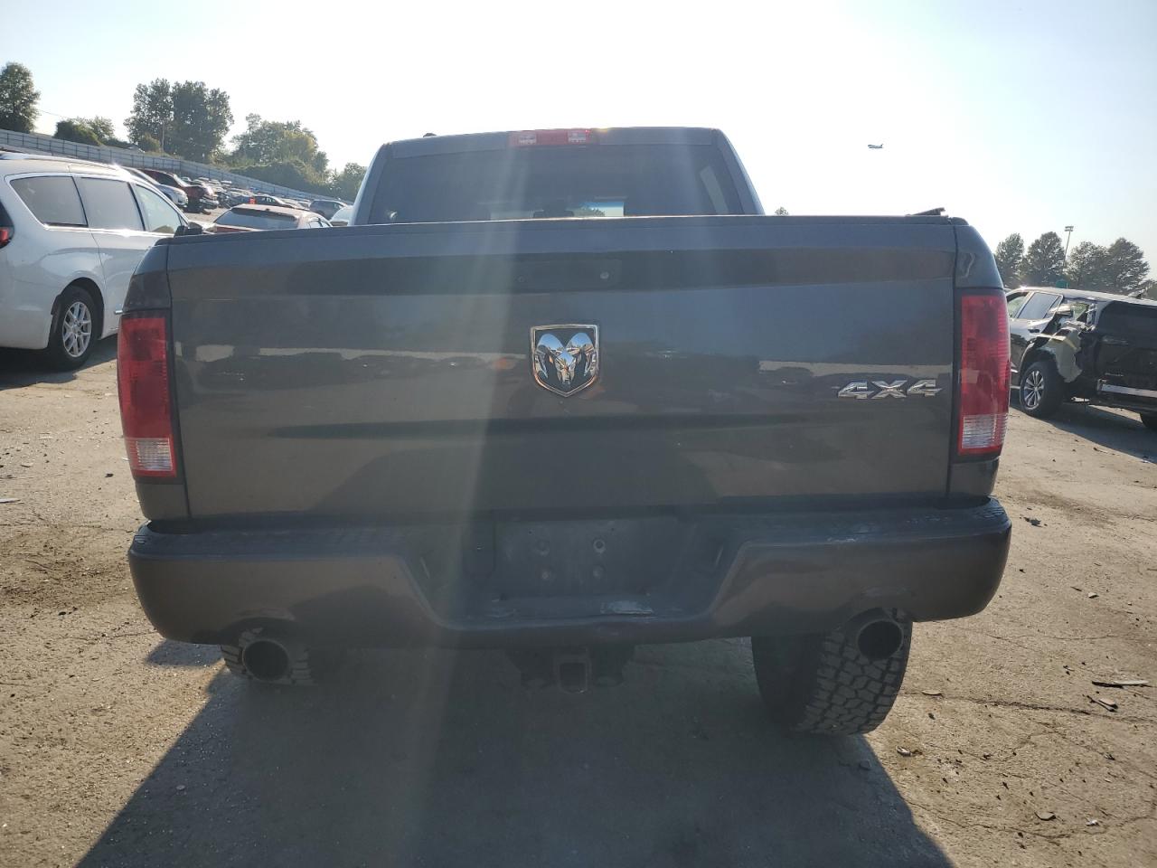 2015 Ram 1500 St VIN: 1C6RR7KT0FS615729 Lot: 86552045