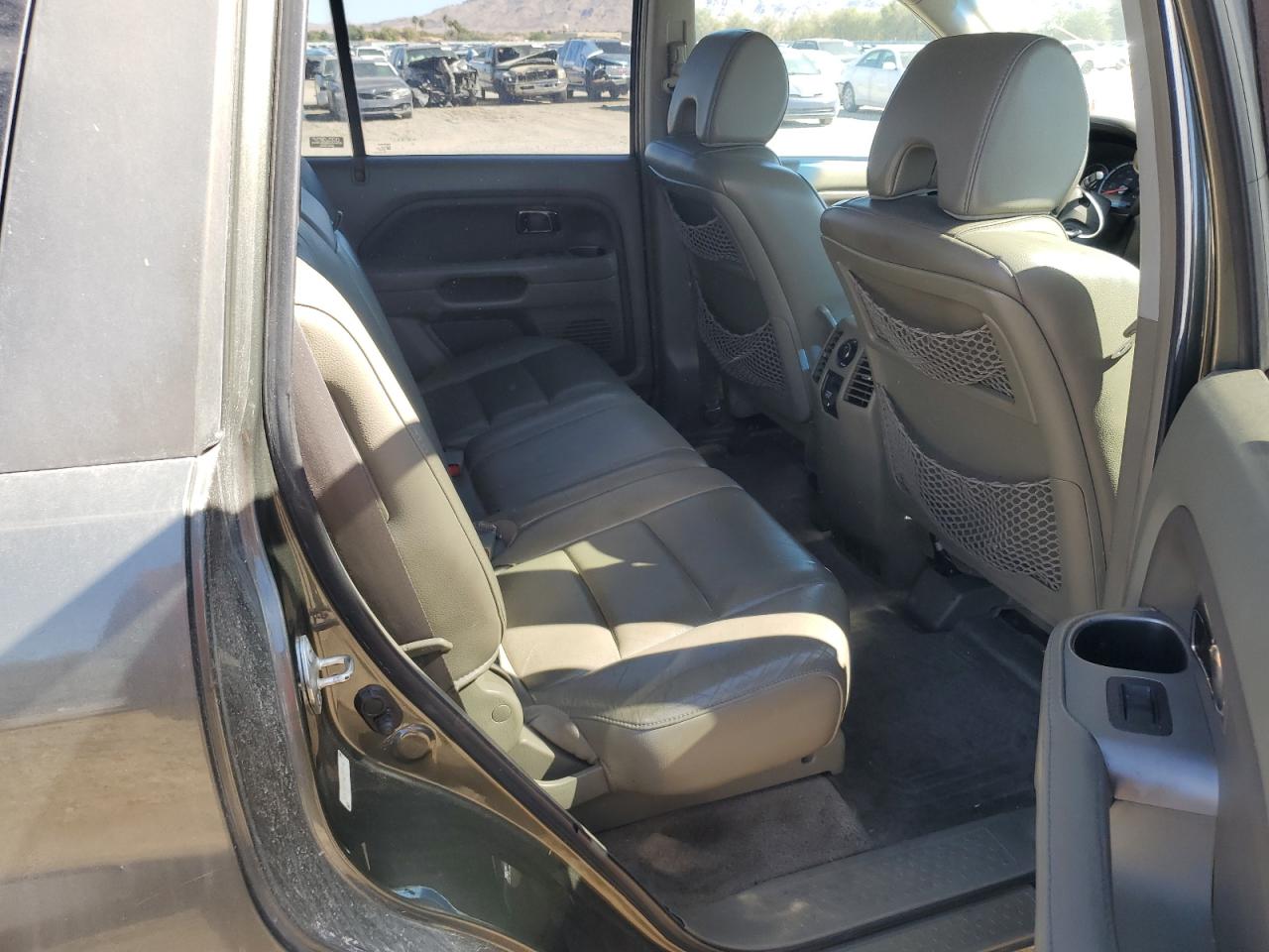 2006 Honda Pilot Ex VIN: 5FNYF28596B037944 Lot: 69522685