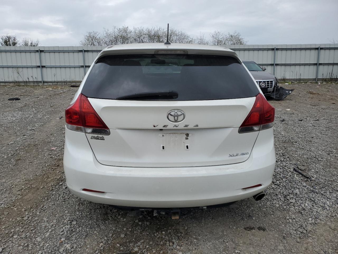 2015 Toyota Venza Le VIN: 4T3BA3BB8FU075135 Lot: 85476025