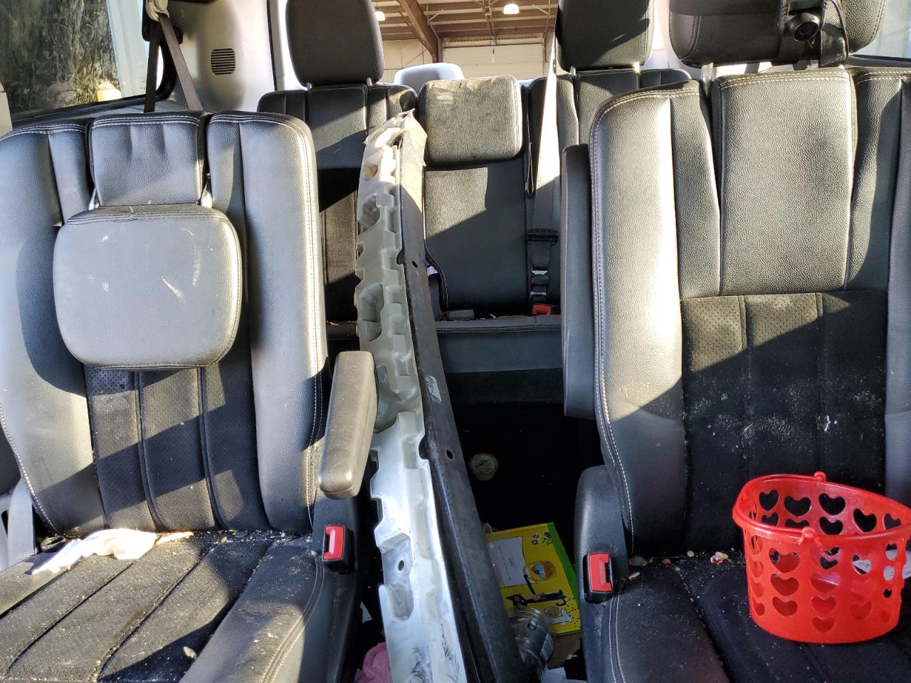 2018 Dodge Grand Caravan Sxt VIN: 2C4RDGCG4JR268294 Lot: 90101545