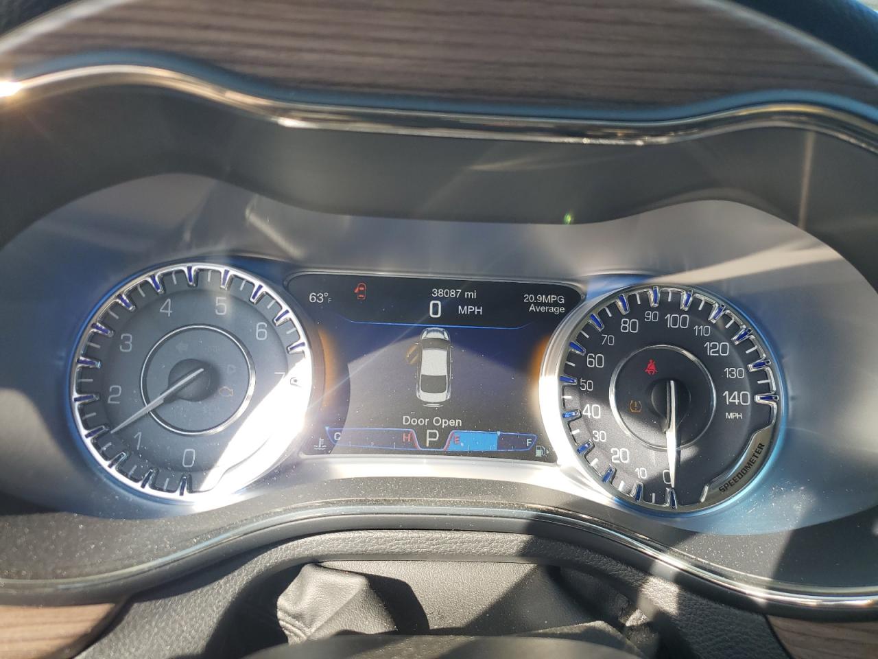 2015 Chrysler 200 C VIN: 1C3CCCCBXFN606649 Lot: 84811825