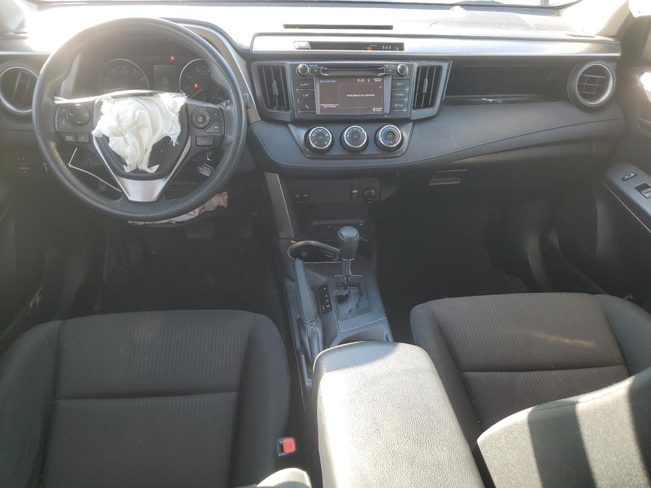 2018 Toyota Rav4 Le VIN: JTMZFREV0JJ202301 Lot: 86143965