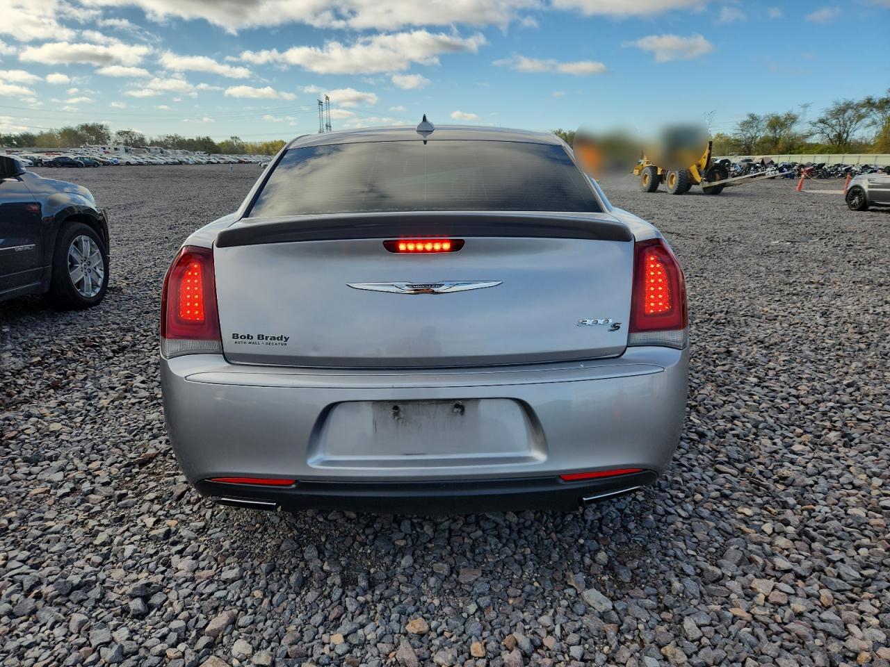 2017 Chrysler 300 S VIN: 2C3CCABG6HH616026 Lot: 89519325