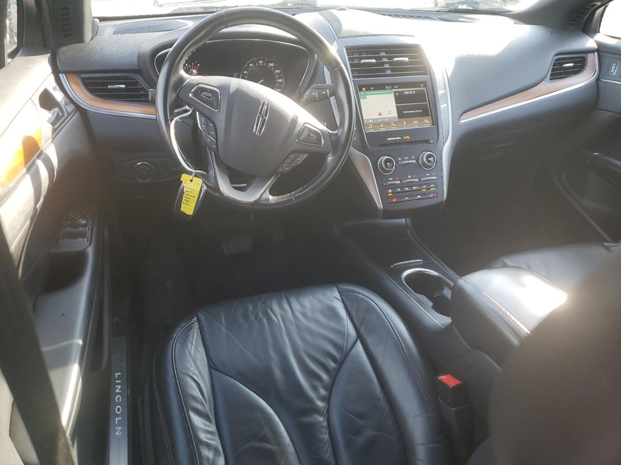 2017 Lincoln Mkc Select VIN: 5LMCJ2C95HUL12232 Lot: 85582995