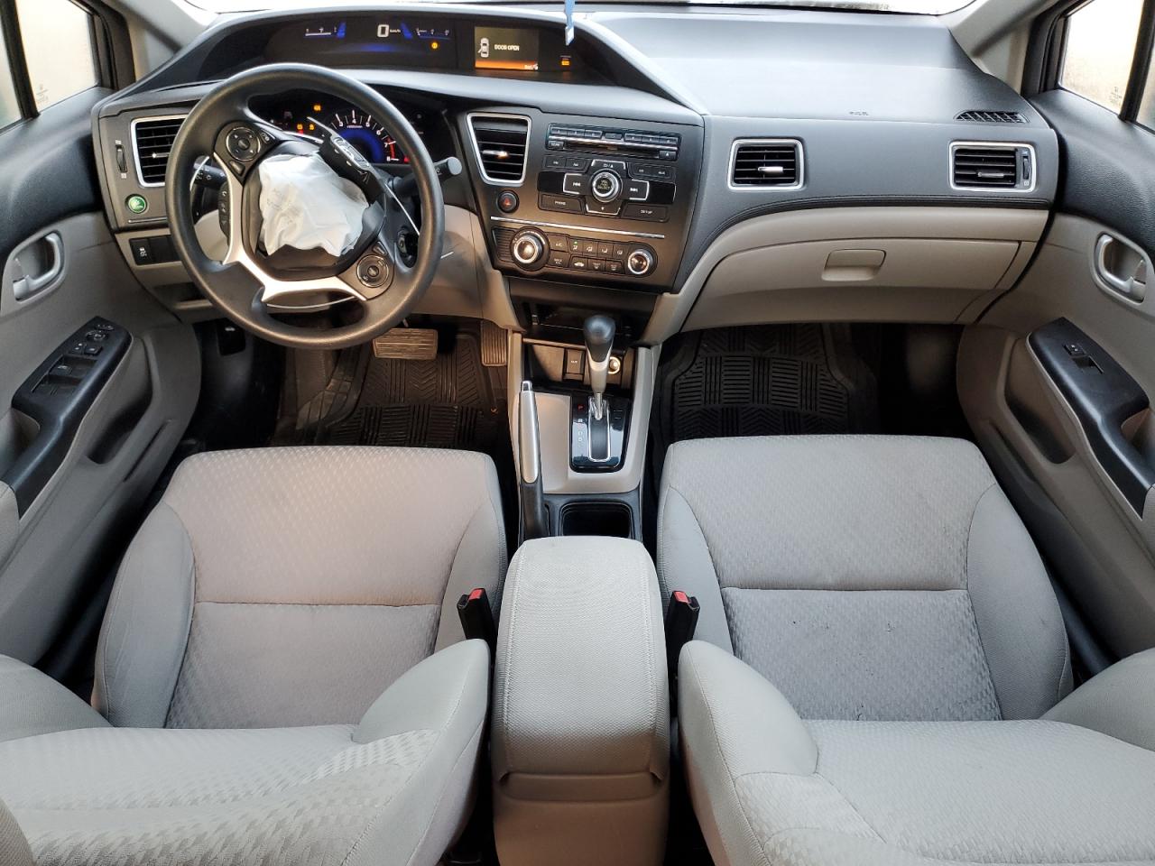 2014 Honda Civic Lx VIN: 19XFB2F57EE053022 Lot: 84407815