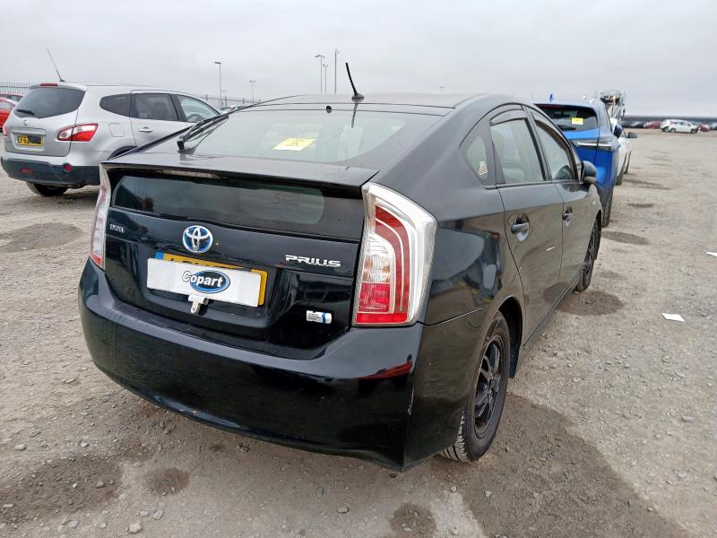 2014 TOYOTA PRIUS T3 VVT-I CVT 