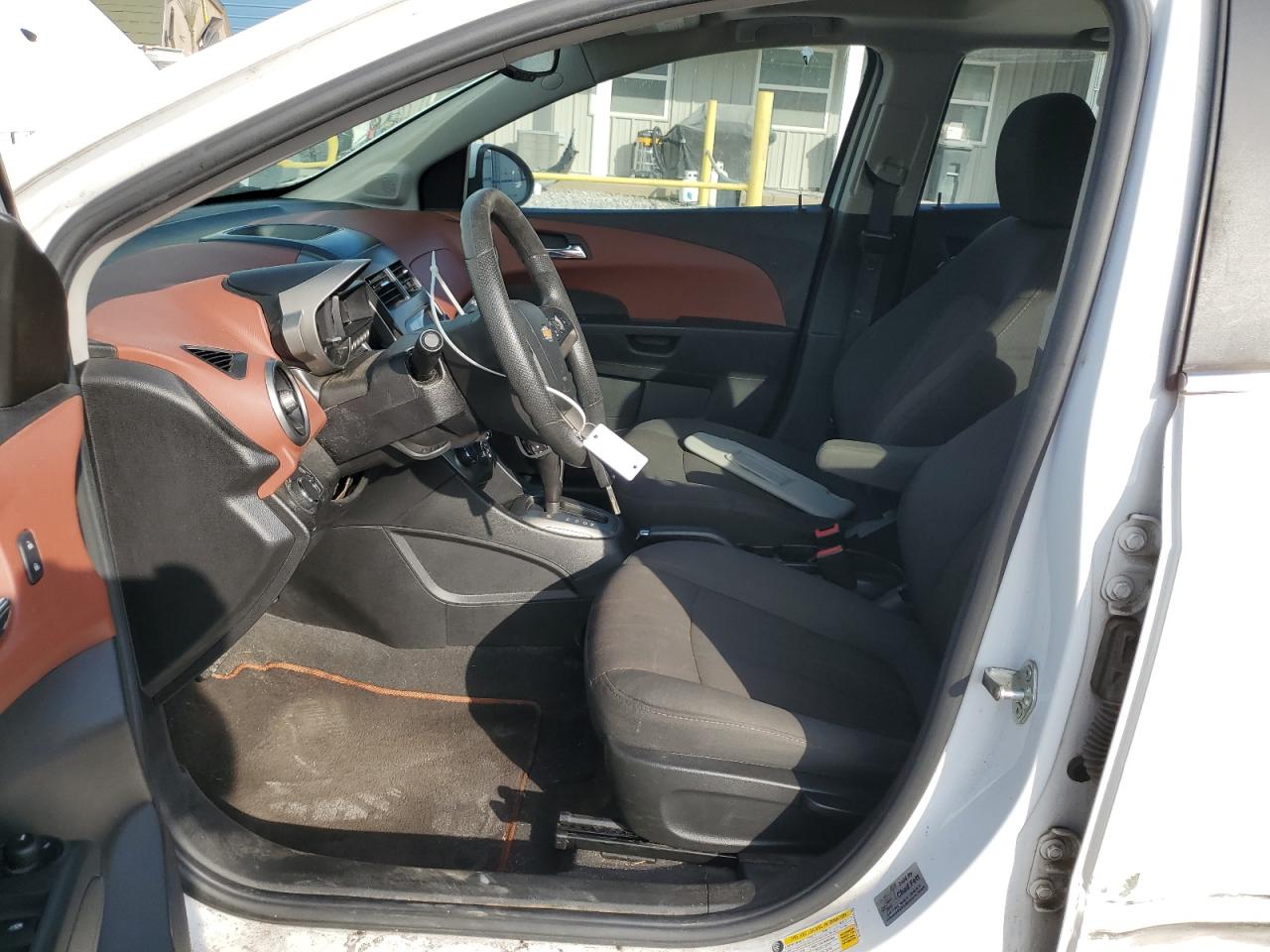 2014 Chevrolet Sonic Lt VIN: 1G1JC6SB8E4235476 Lot: 85361675