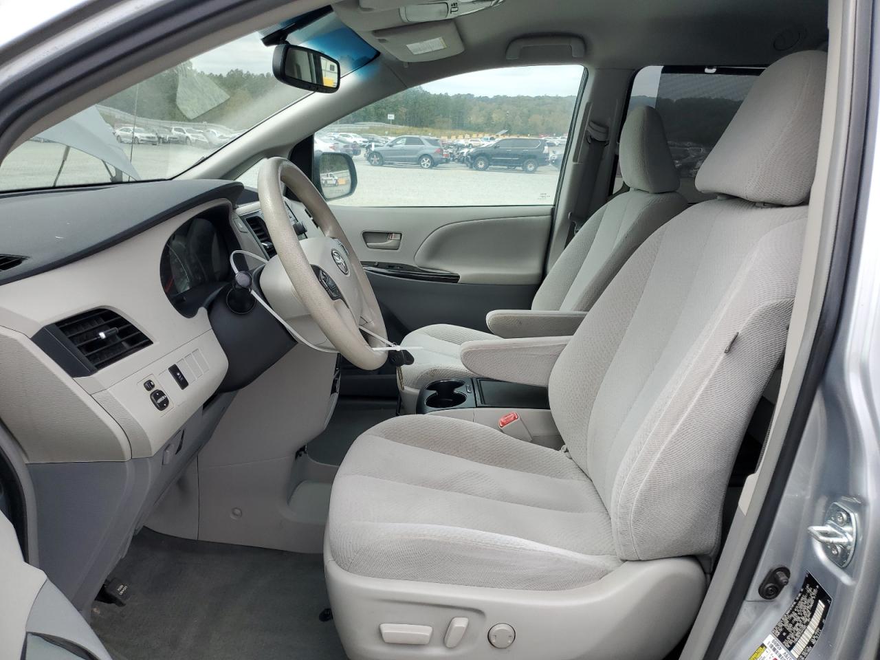 2014 Toyota Sienna Le VIN: 5TDKK3DC7ES444005 Lot: 86101715