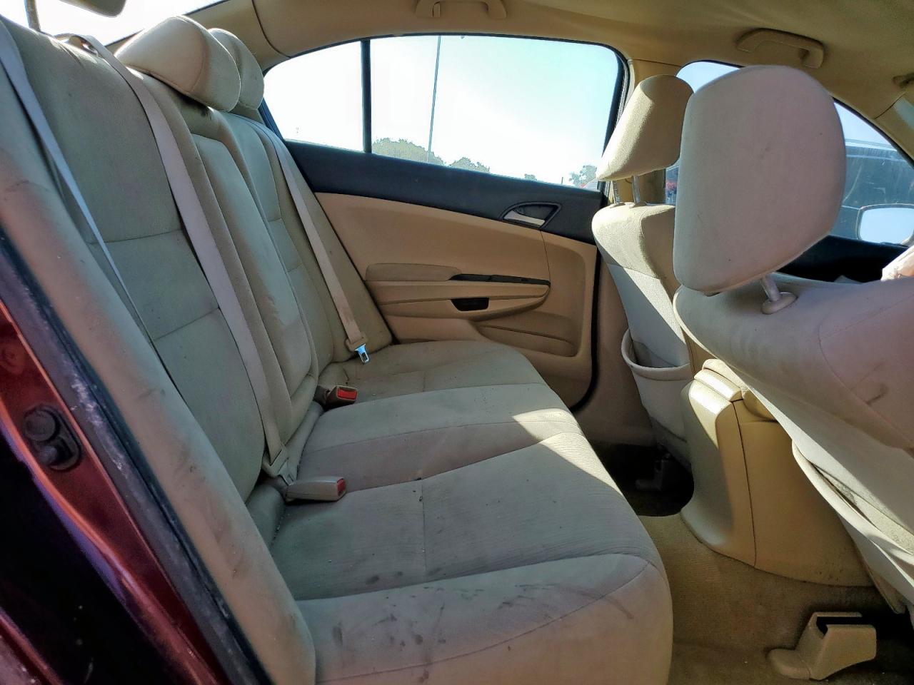 2011 Honda Accord Lxp VIN: 1HGCP2F46BA042038 Lot: 82403875