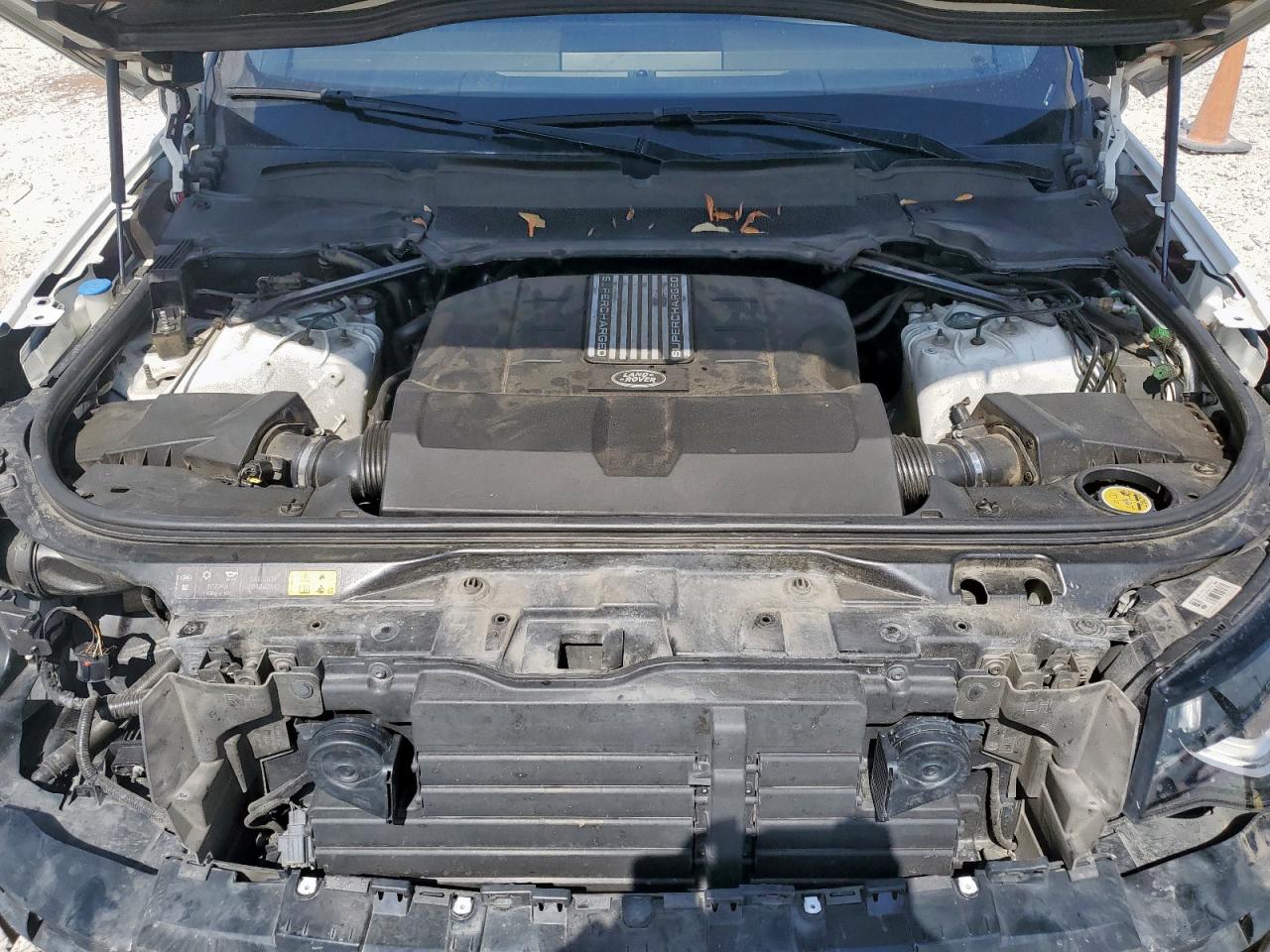 2018 Land Rover Discovery Hse Luxury VIN: SALRT2RV1JA058759 Lot: 84365615