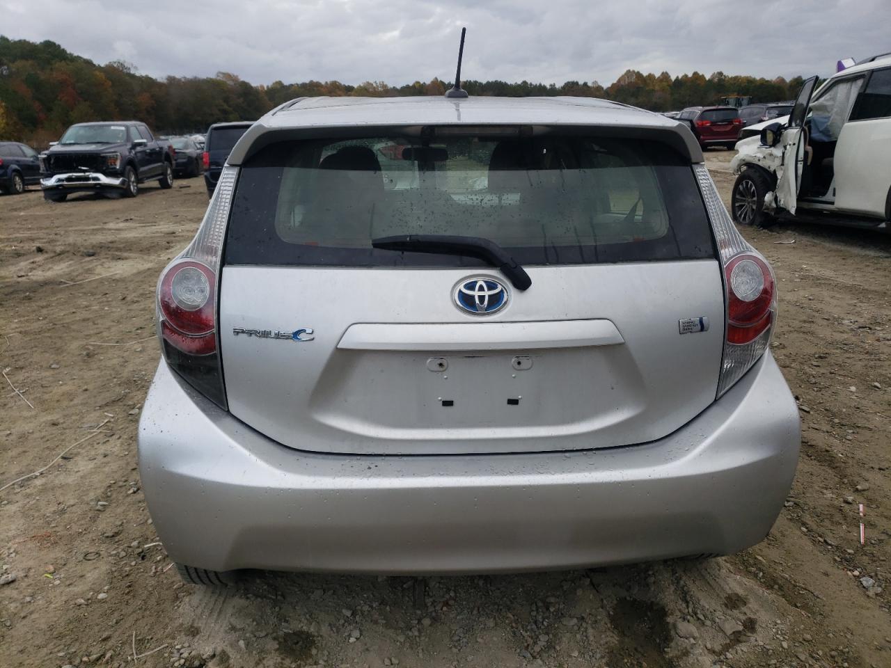 2013 Toyota Prius C VIN: JTDKDTB37D1540502 Lot: 90568585