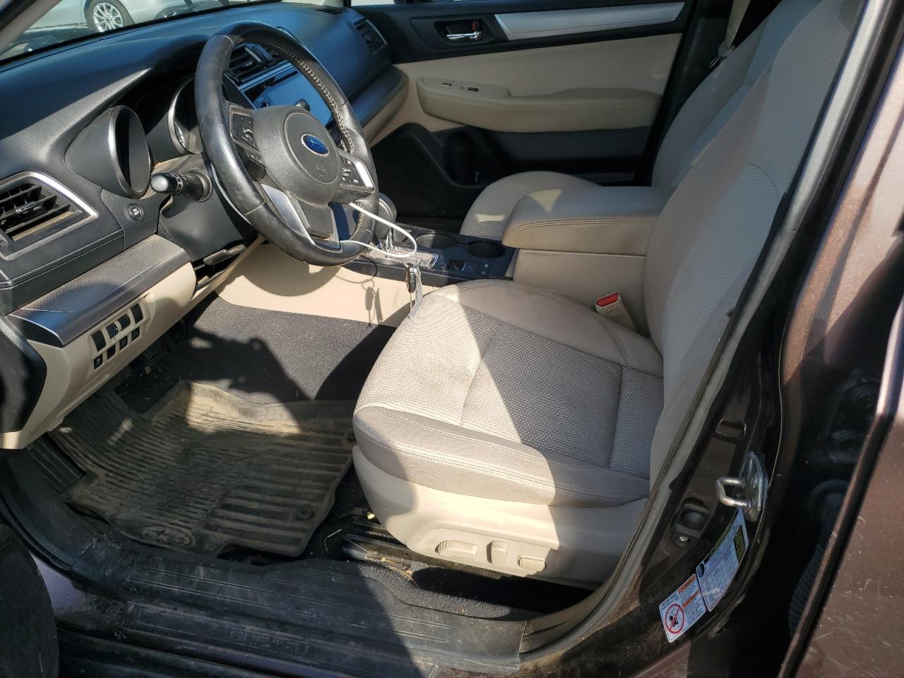 2019 Subaru Outback 2.5I Premium VIN: 4S4BSAFC2K3368932 Lot: 82261245