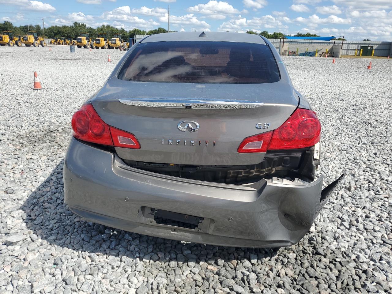 2011 Infiniti G37 Base VIN: JN1CV6AP8BM508695 Lot: 87182495