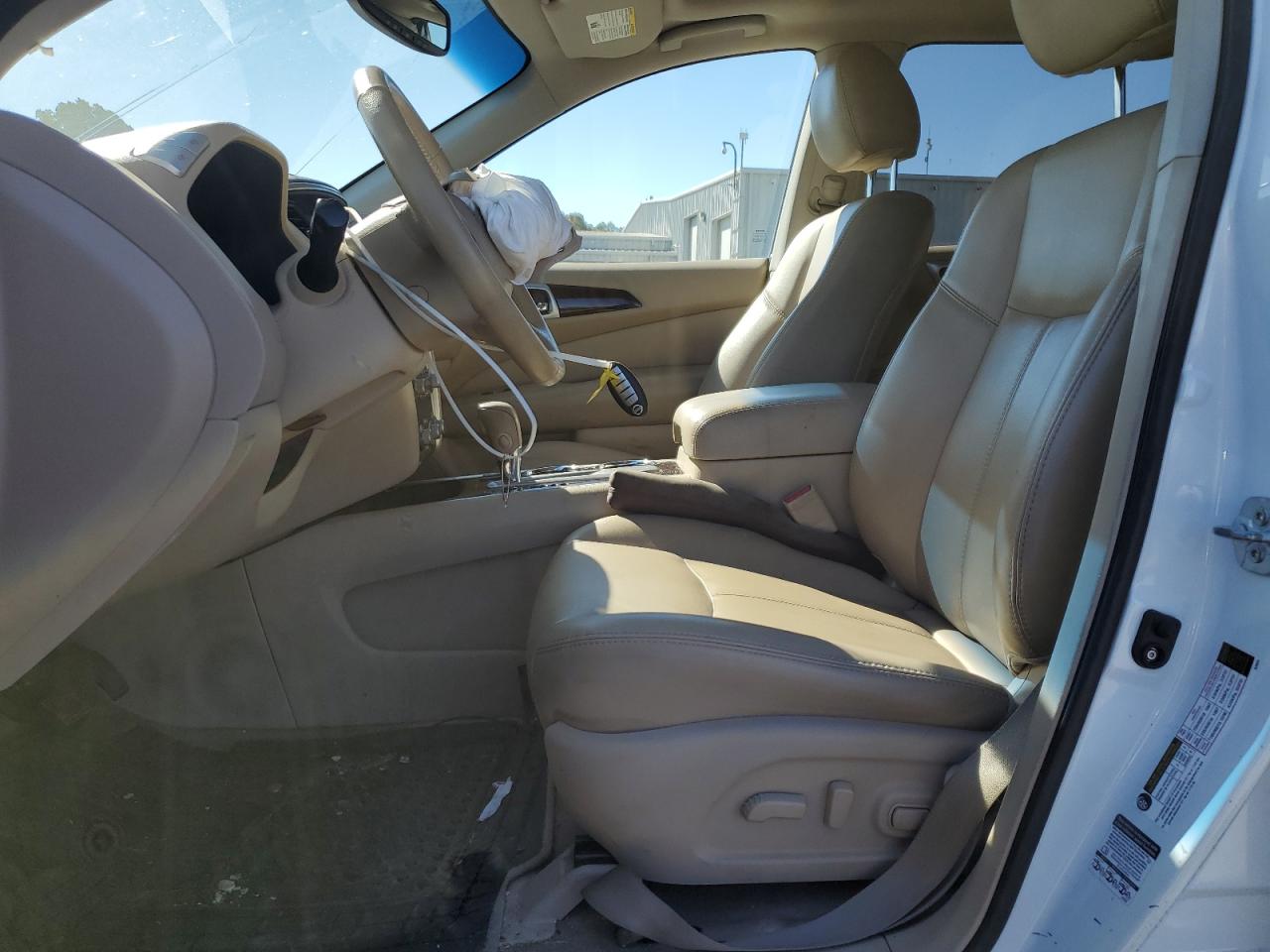 2015 Nissan Pathfinder S VIN: 5N1AR2MN6FC720563 Lot: 85748015