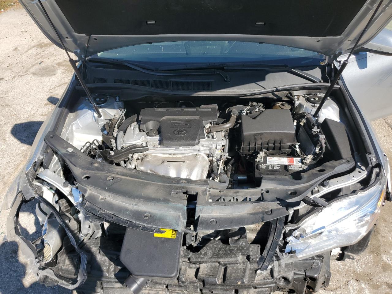 2015 Toyota Camry Le VIN: 4T4BF1FK0FR453740 Lot: 82318795