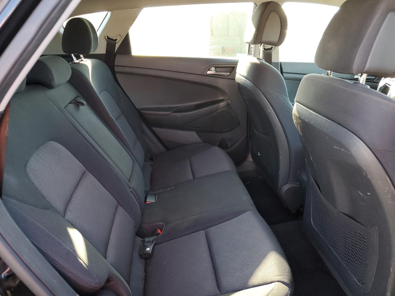 2018 Hyundai Tucson Se VIN: KM8J23A40JU695605 Lot: 84874055