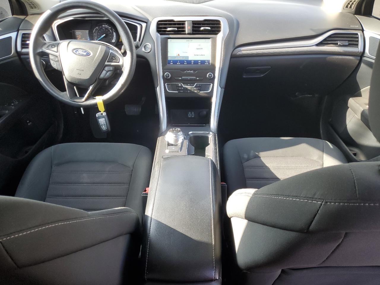 2020 Ford Fusion Se VIN: 3FA6P0LUXLR170929 Lot: 89722055